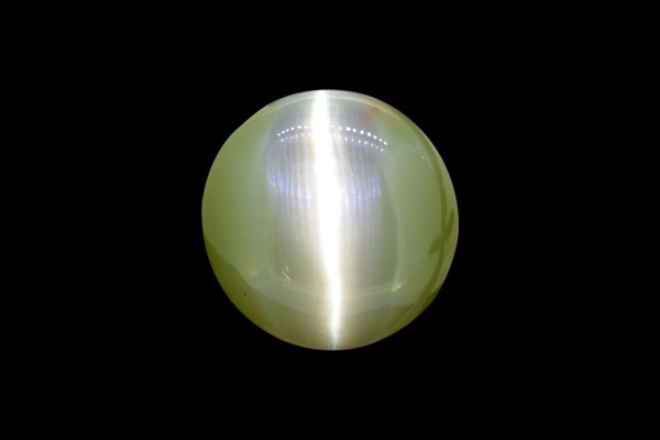 10.28 cts Natural Cats Eye (Lehsunia)