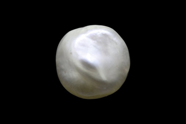 2.01 cts Natural Pearl (Moti)