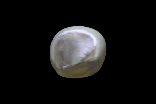 1.63 cts Natural Pearl (Moti)