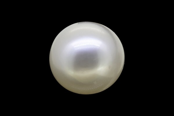 3.48 cts Cultured Pearl (Moti)