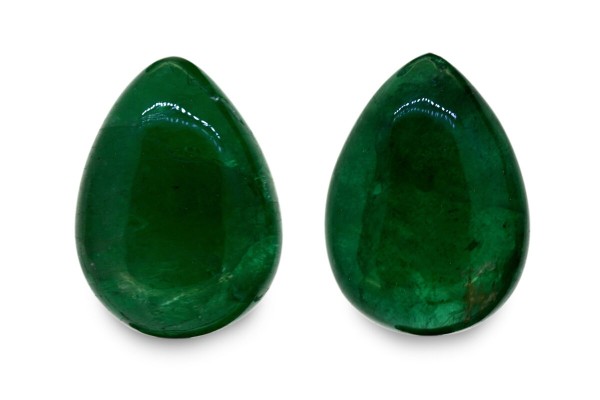 8.78 cts Natural Emerald (Panna) - Earring Pair