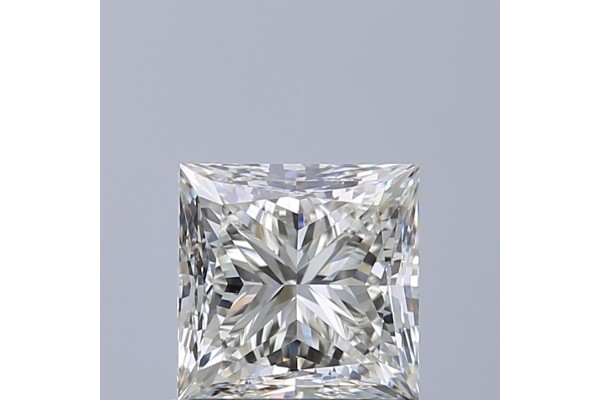 2.74 cts Natural Emerald (Panna)