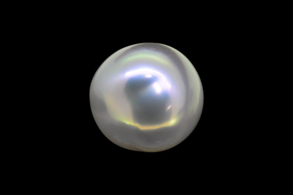 4.04 cts Cultured Pearl (Moti)