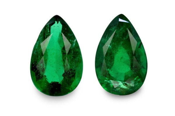 1.35 cts Natural Emerald (Panna) - Earring Pair