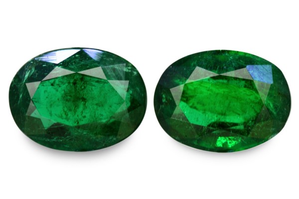 2.42 cts Natural Emerald (Panna) - Earring Pair