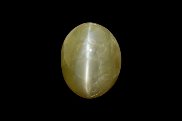 3.80 cts Natural Cats Eye (Lehsunia)