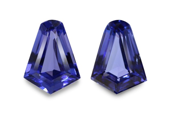 5.47 cts Natural Tanzanite - Earring Pair