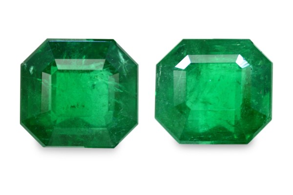 4.1 cts Natural Emerald (Panna) - Earring Pair