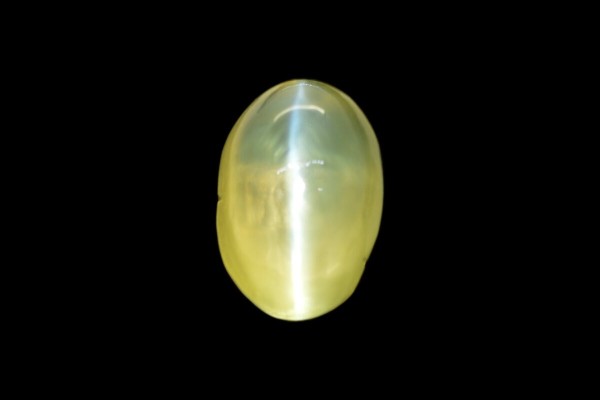 1.5 cts Natural Cats Eye (Lehsunia)