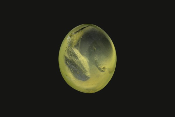 2.43 cts Natural Cats Eye (Lehsunia)
