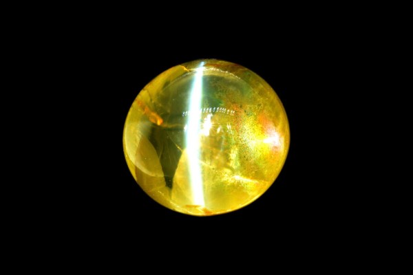 2.02 cts Natural Cats Eye (Lehsunia)