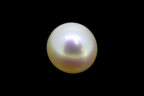 3.14 cts Cultured Pearl (Moti)