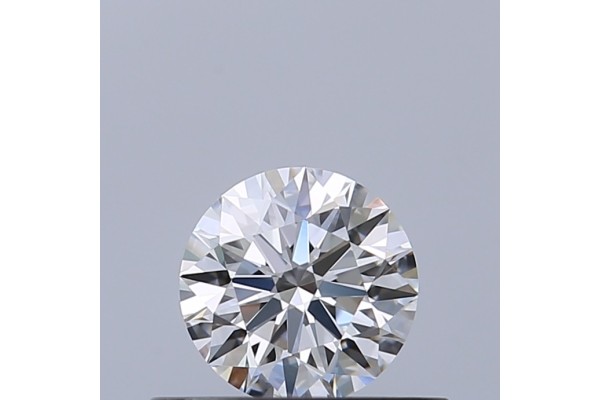 3.7 cts Natural Emerald (Panna)