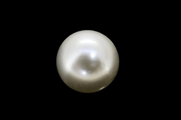 3.08 cts Cultured Pearl (Moti)