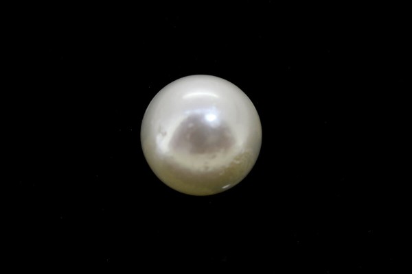 3.1 cts Cultured Pearl (Moti)