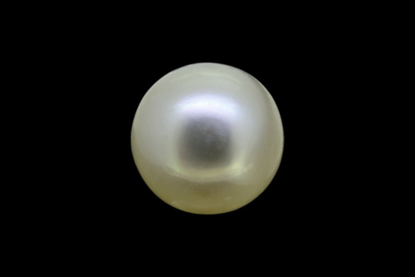.9 ct Natural Pearl (Moti)