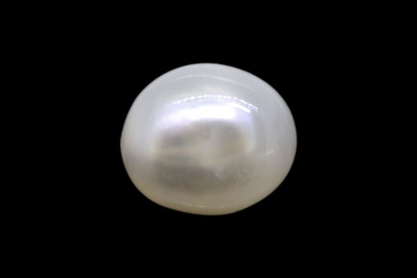 .9 ct Natural Pearl (Moti)