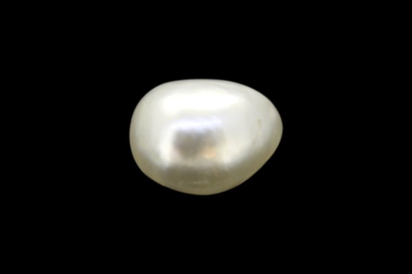 .83 ct Natural Pearl (Moti)