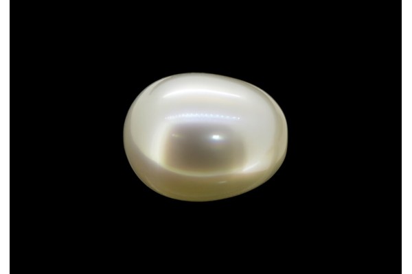 3.69 cts Cultured Pearl (Moti)